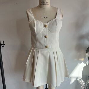 Elegant White Sleeveless Two Piece